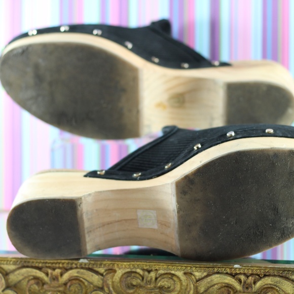 Dolce Vita Wood Clogs - Picture 13 of 14